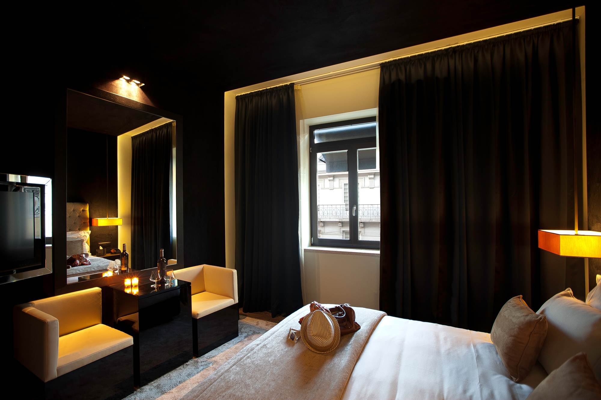 9hotel Mercy 4*